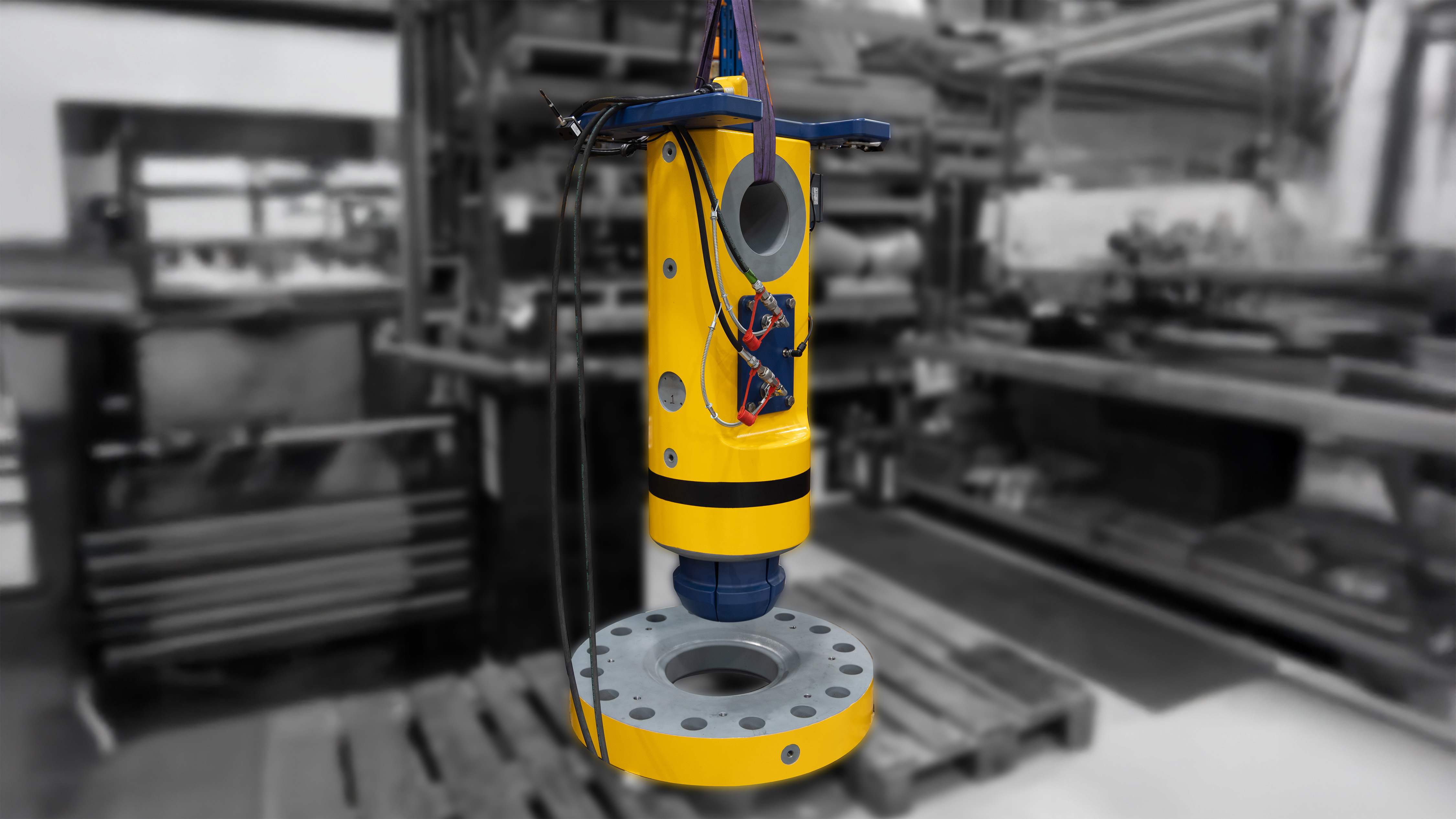 The Rocksteady® lift tool - a quick connector designed for heavy offshore lifting operations.