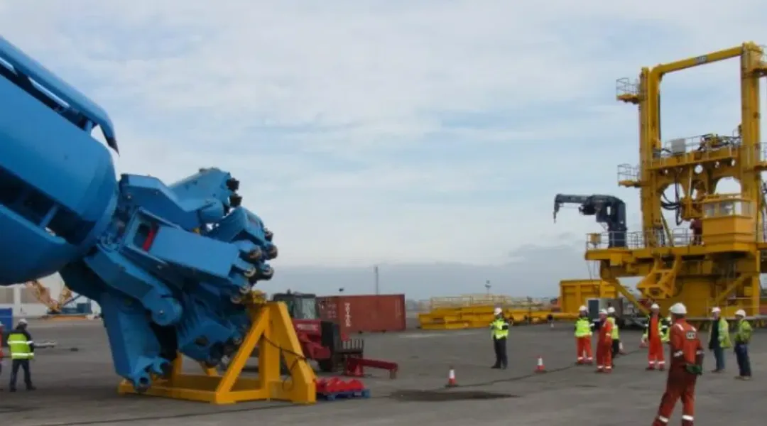 image or workers on the Gwynt y Môr Offshore Wind Farm Offshore North Wales UK