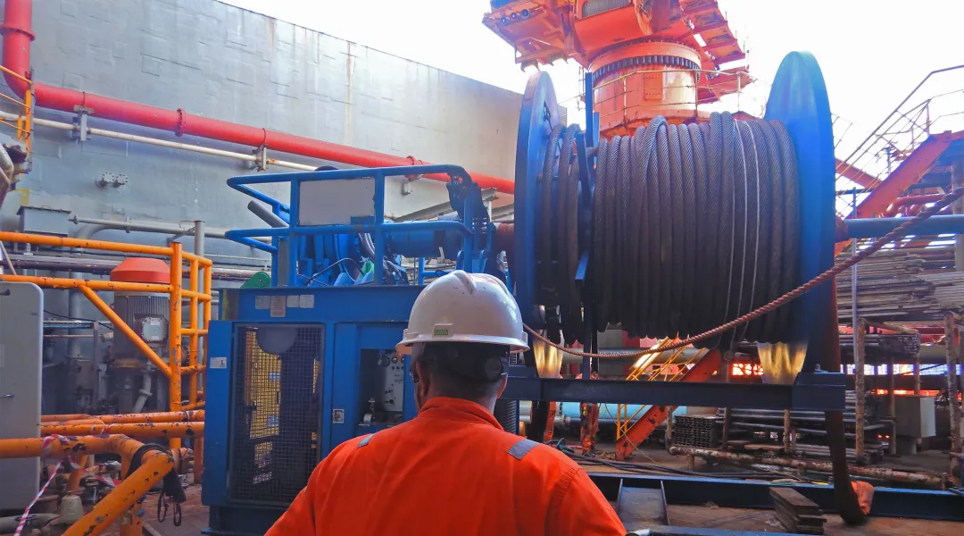 Intermoor spooling unit used during FPSO Petrojarl decommissioning campaign