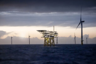 Offshore wind farm substation