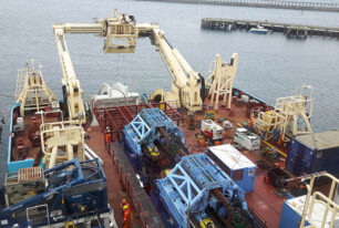 Aquatic’s Dual Tensioner System Hook Up and Commissioning at Port of Blyth